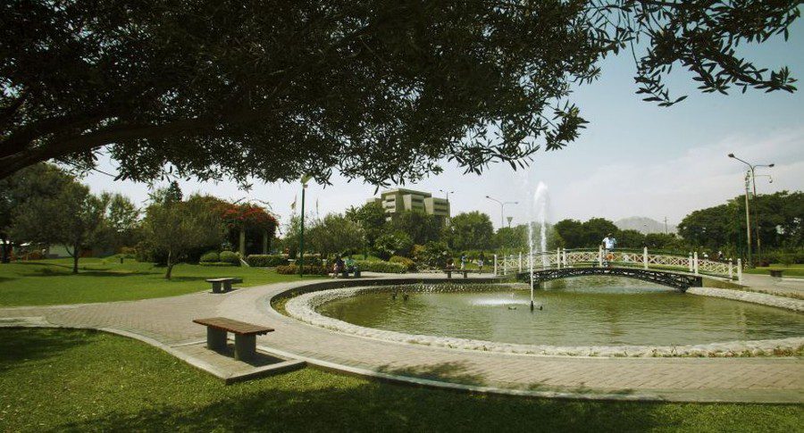 Great Public Spaces to Relax in Lima